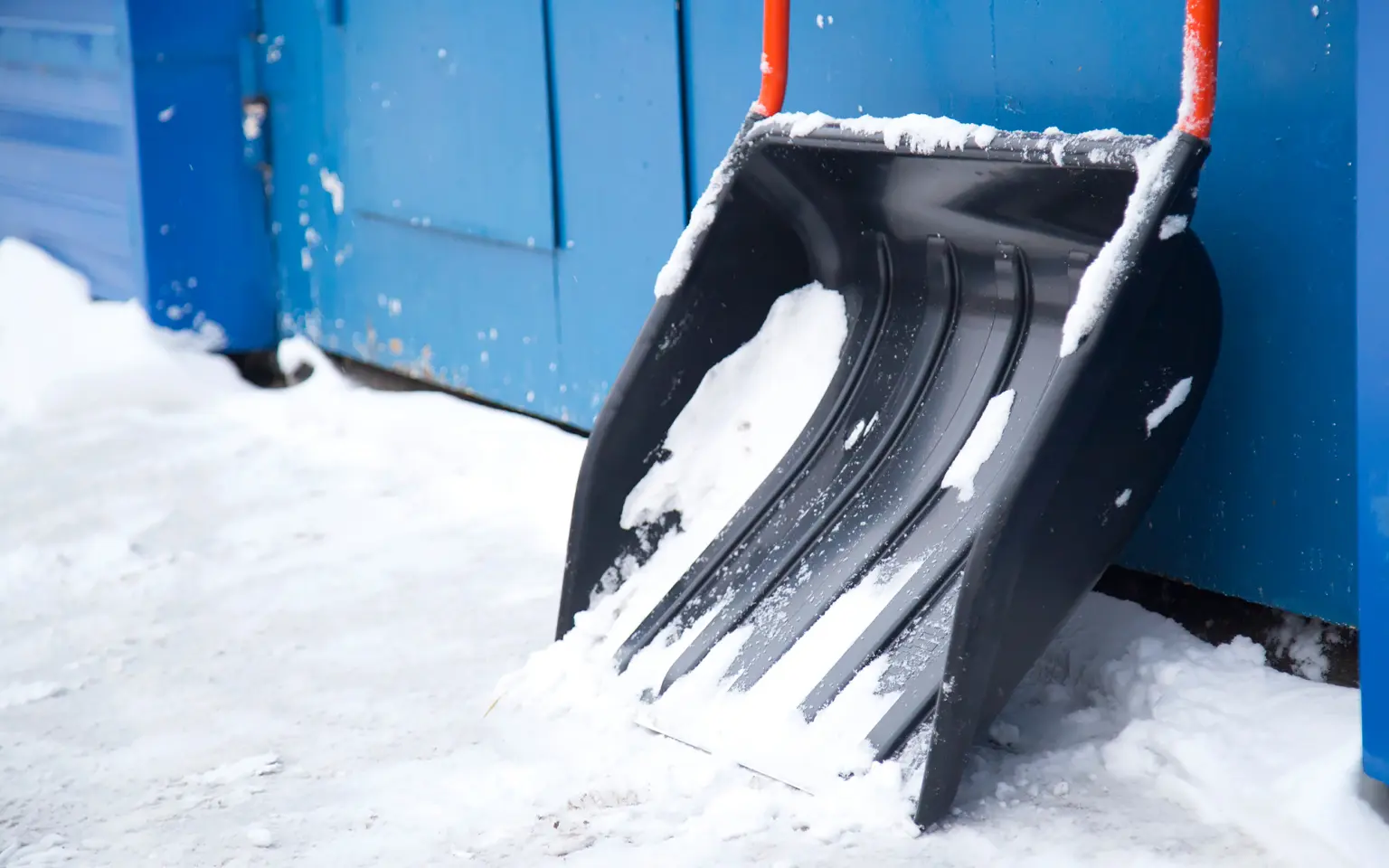 Snoskottning i Malmo Vi haller det snofritt for dig