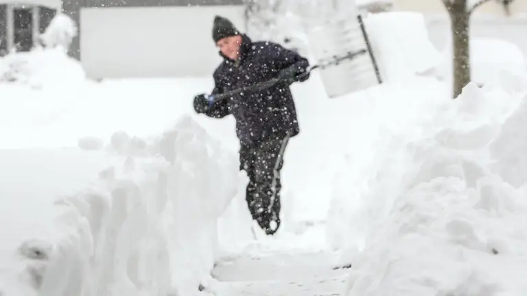 Trygg och flexibel snoskottning